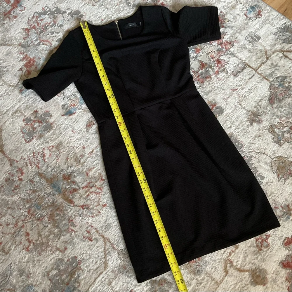 The Limited Classic Black Dress - Picture 8 of 10